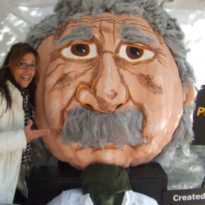 2008 "Cooking Up Bio Fuels" Professor Pumpkinstein 718 lbs. at the Ohio Governor's Mansion