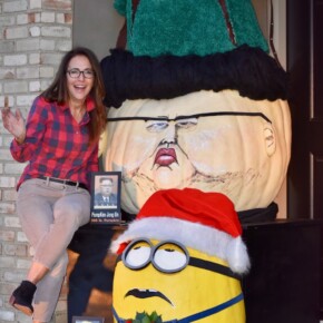 2017 'Despicable HE' PumpKim Jung Un 386 lbs. & Annoyed Minion 143 lbs.